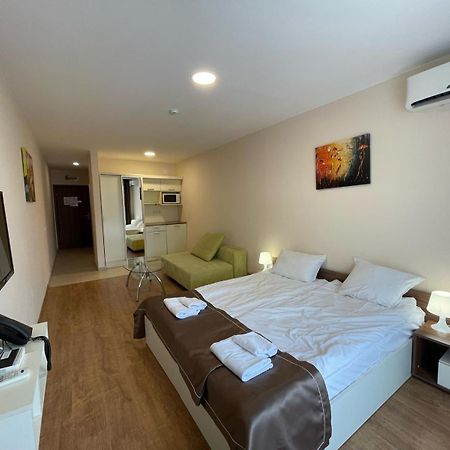Premier Fort Beach - Premium Apartments Sveti Vlas Eksteriør bilde