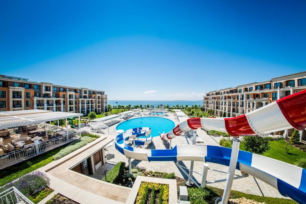 Premier Fort Beach - Premium Apartments Sveti Vlas Eksteriør bilde