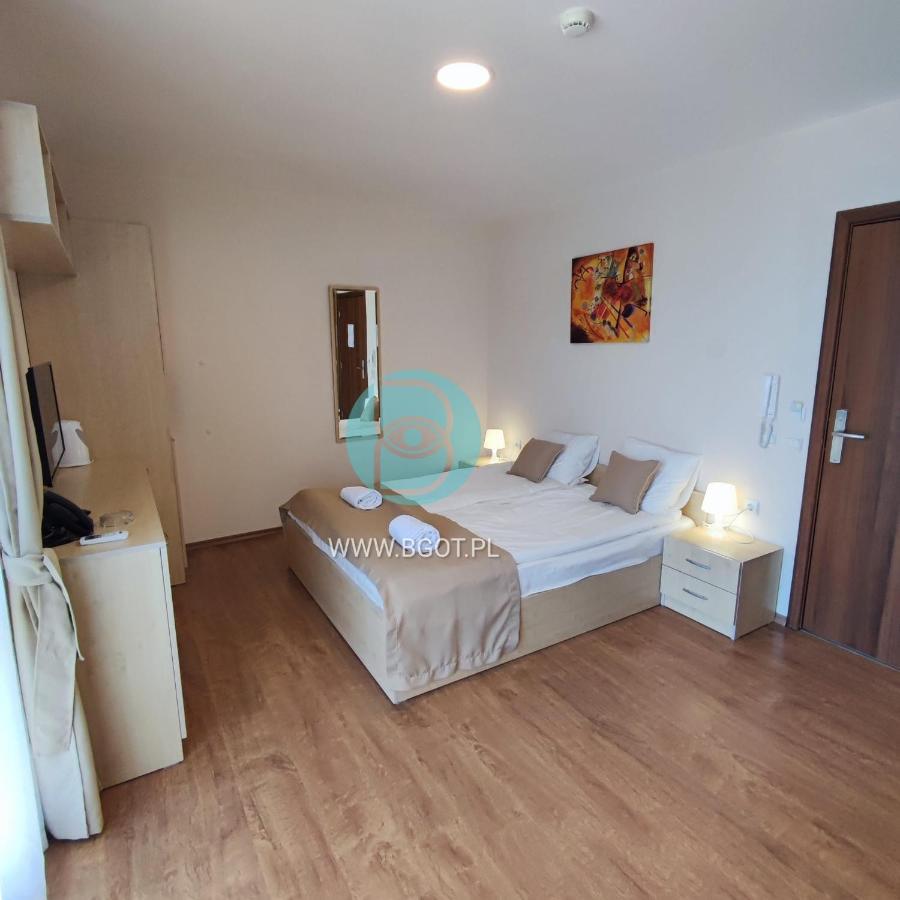 Premier Fort Beach - Premium Apartments Sveti Vlas Eksteriør bilde