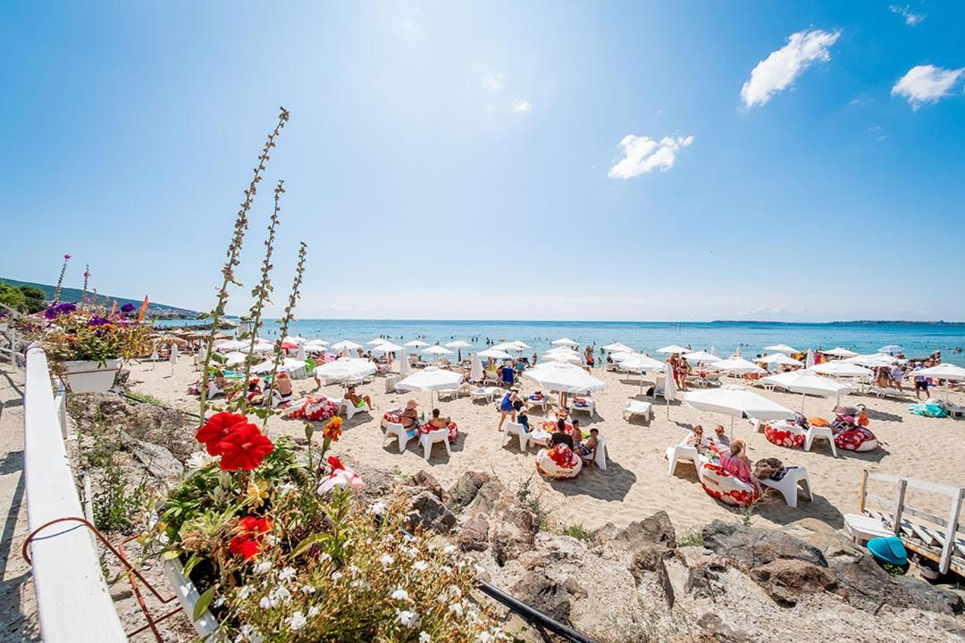 Premier Fort Beach - Premium Apartments Sveti Vlas Eksteriør bilde