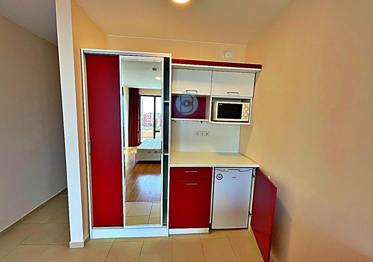 Premier Fort Beach - Premium Apartments Sveti Vlas Eksteriør bilde