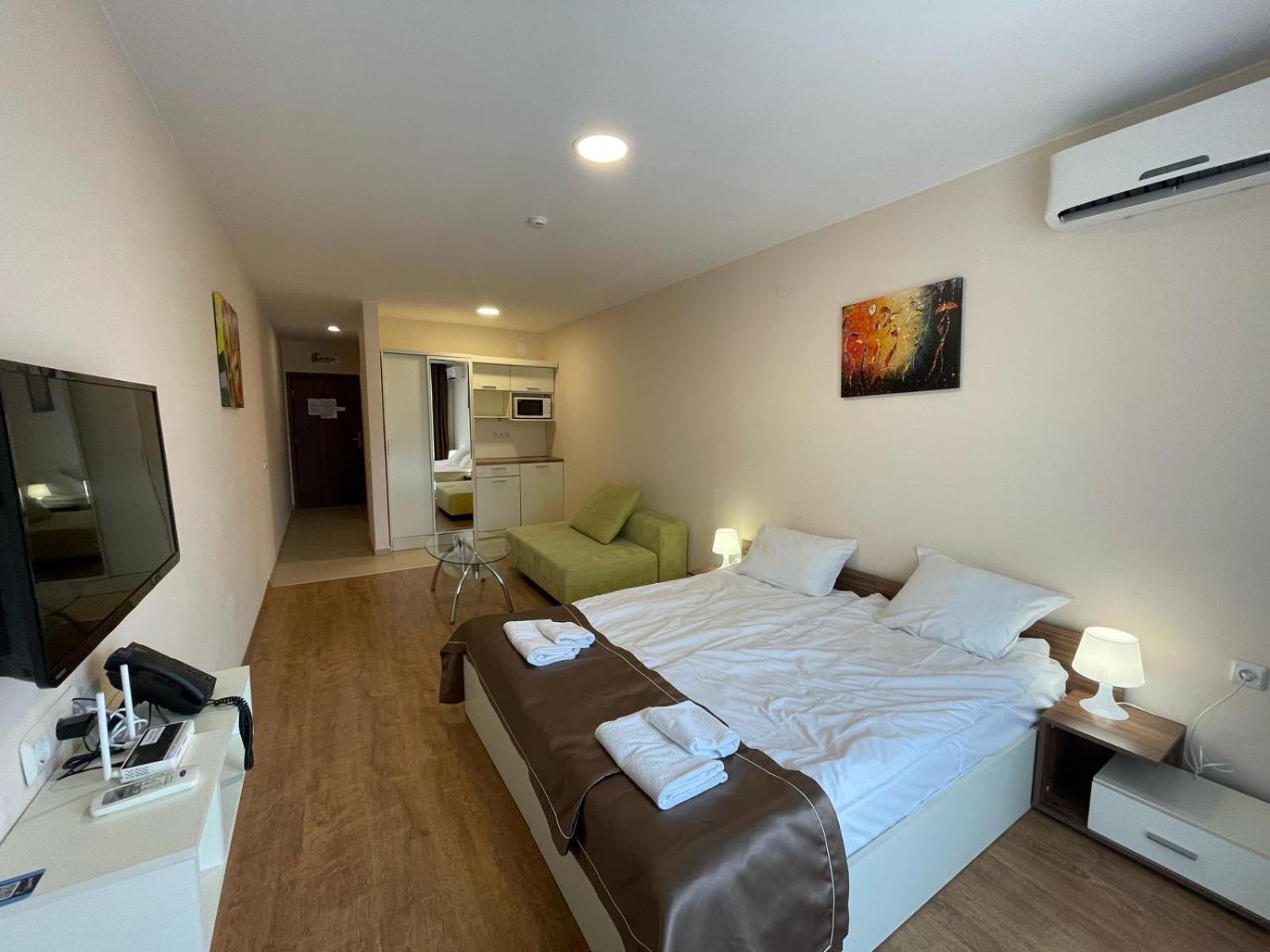 Premier Fort Beach - Premium Apartments Sveti Vlas Eksteriør bilde