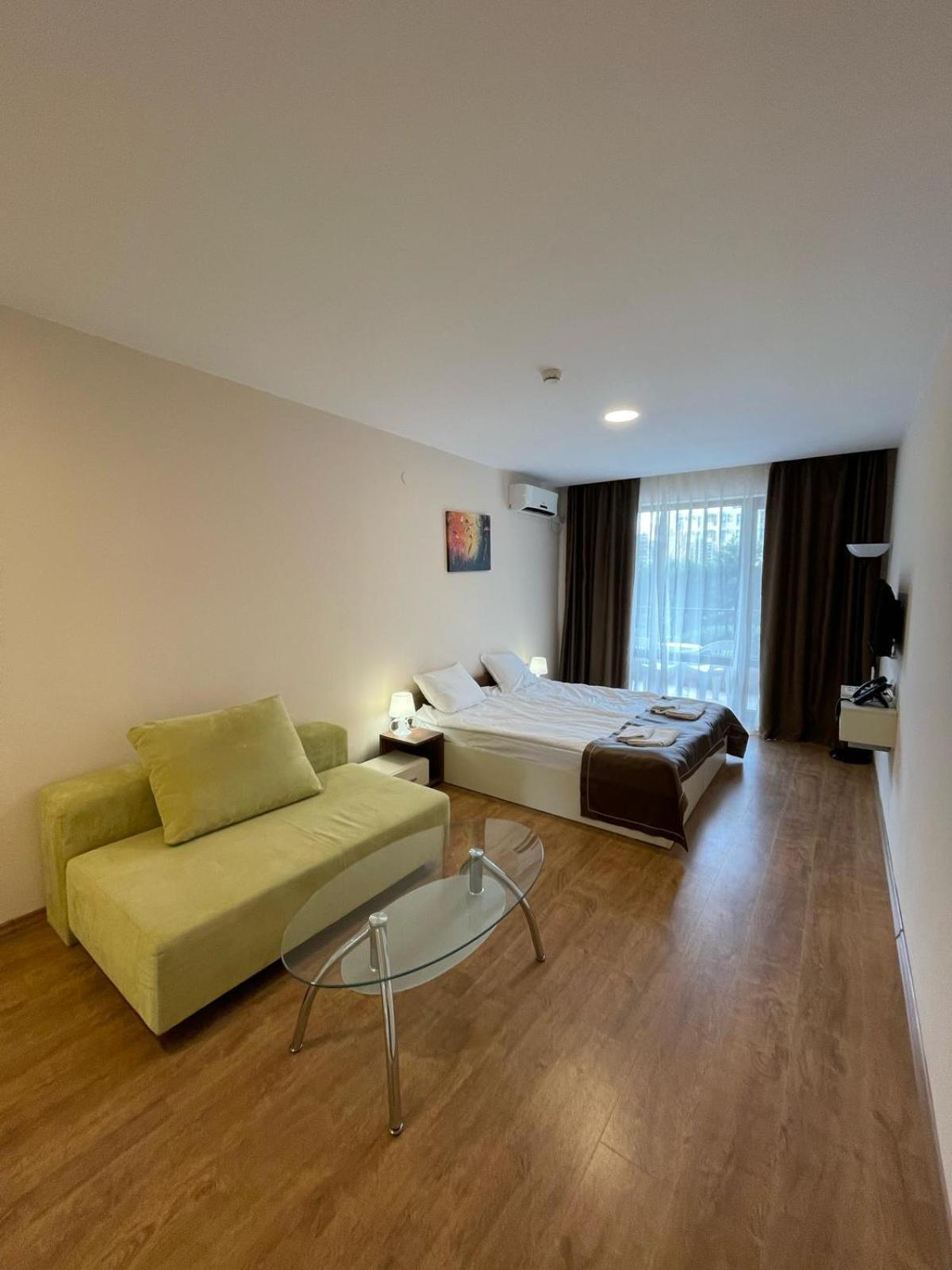 Premier Fort Beach - Premium Apartments Sveti Vlas Eksteriør bilde
